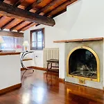 Sui Tetti Di Chiasso Perduto *