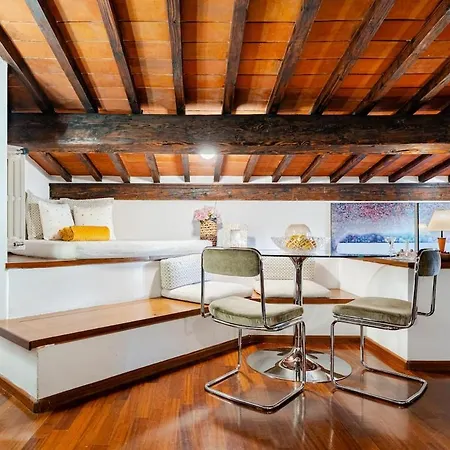 Apartamento Sui Tetti Di Chiasso Perduto