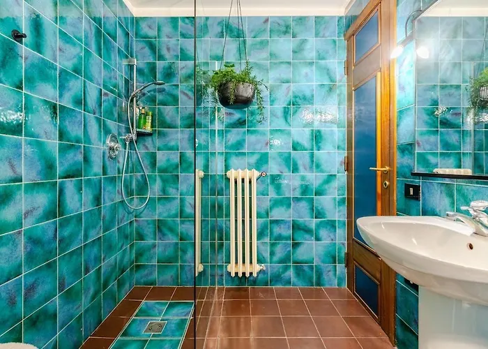 Sui Tetti Di Chiasso Perduto * Florencie